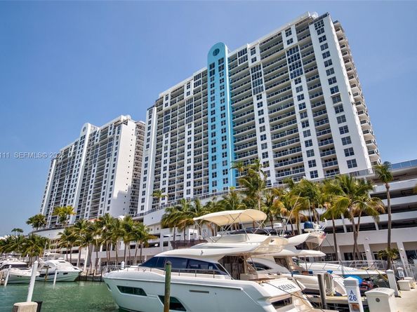 1800 Sunset Harbour Dr 2105, Miami Beach FL 33139