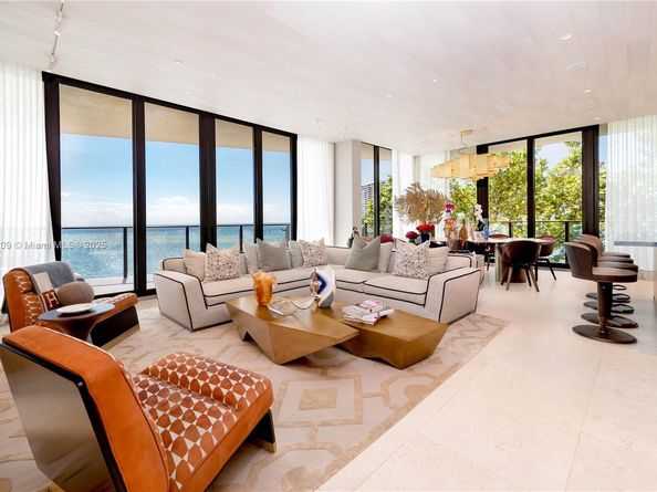 3581 E Glencoe St 301, Miami FL 33133