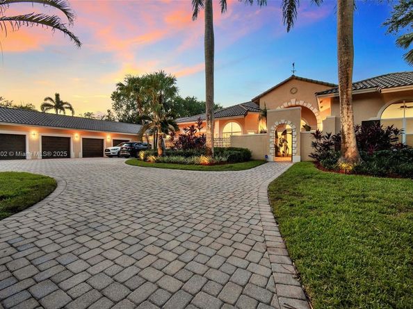 14211 Sunset Ln, Southwest Ranches FL 33330