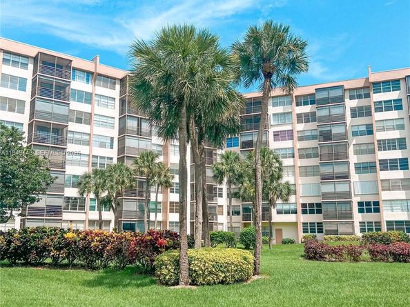 1000 Saint Charles Pl 721, Pembroke Pines FL 33026