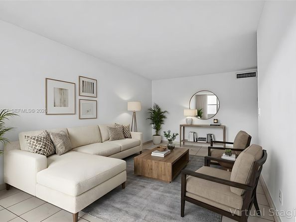 714 NE 10th St 307, Hallandale Beach FL 33009