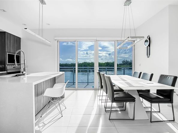 Undisclosed Address #A12032921, Hollywood FL 33019