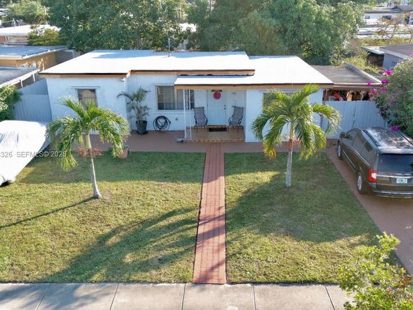 334 W 36th Ter, Hialeah FL 33012