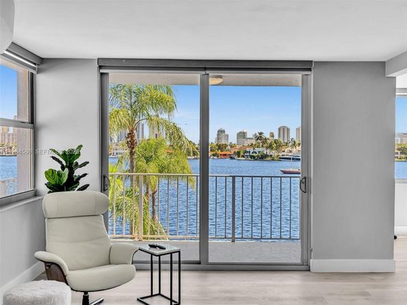 16570 NE 26th Ave 3A (DOCK), North Miami Beach FL 33160