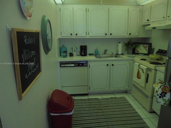 31 Fanshaw A 31A, Boca Raton FL 33434