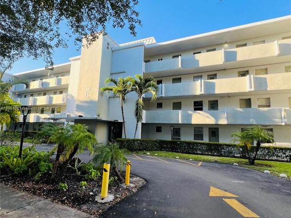 1351 NE 191st St E211, Miami FL 33179