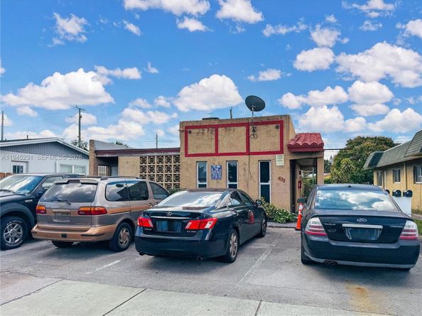 635 NW 22nd Rd, Fort Lauderdale FL 33311