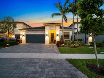 4427 SW 175th Ave