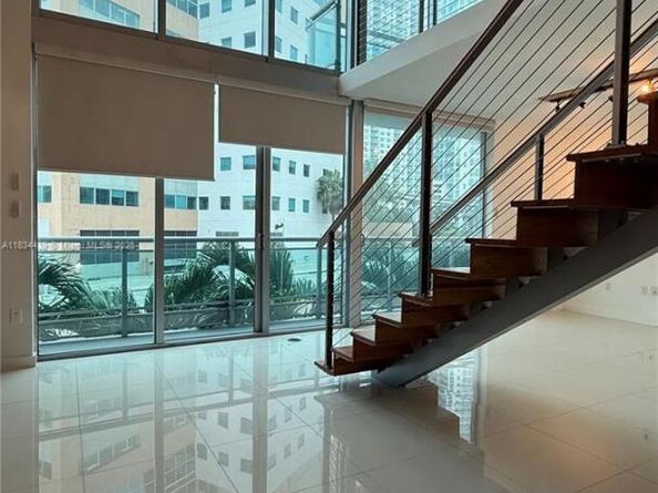 350 S Miami Ave 302, Miami FL 33130