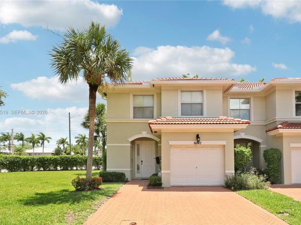 6047 Seminole Gardens Cir, Riviera Beach FL 33418