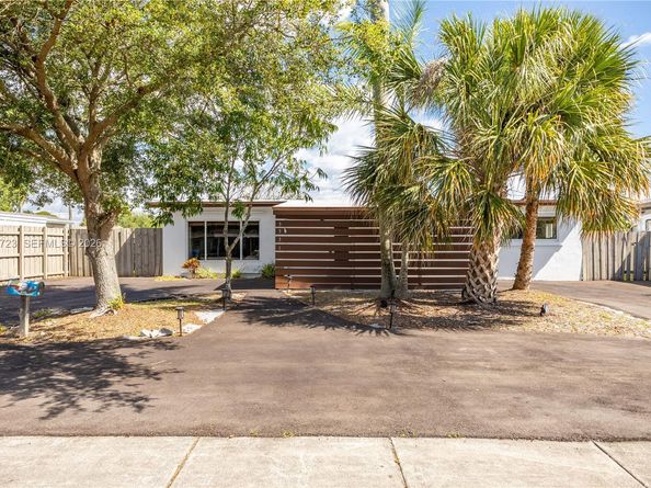 3331 SW 21st St, Fort Lauderdale FL 33312