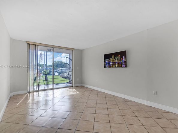 14150 SW 84th St 110I, Miami FL 33183