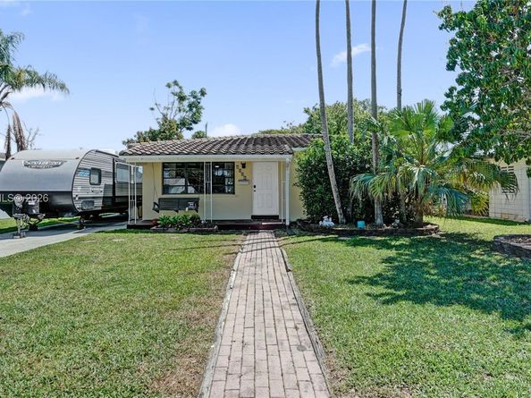 1007 N 31st Rd, Hollywood FL 33021
