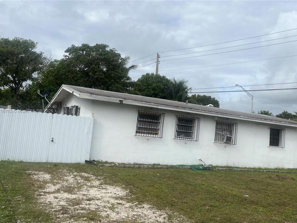 2900 Davie Blvd, Fort Lauderdale FL 33312