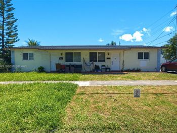 137 NE 1st Ct