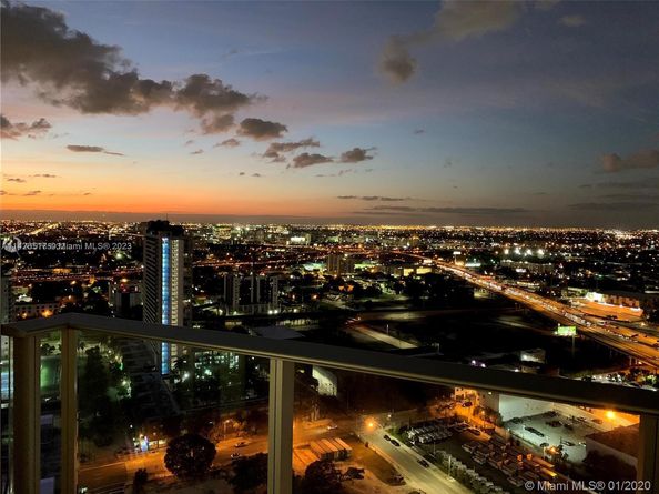 851 NE 1st Ave 2702, Miami FL 33132