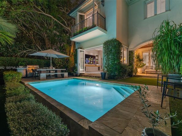 4819 University Drive, Coral Gables FL 33146