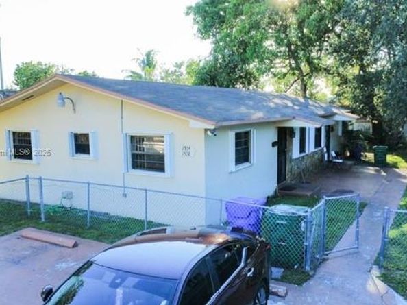 7534/7536 NW 4th Ave, Miami FL 33150