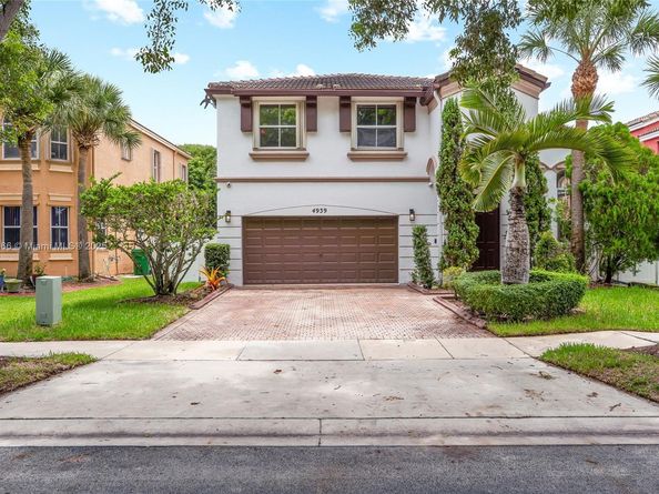 4939 SW 164th Ave, Miramar FL 33027
