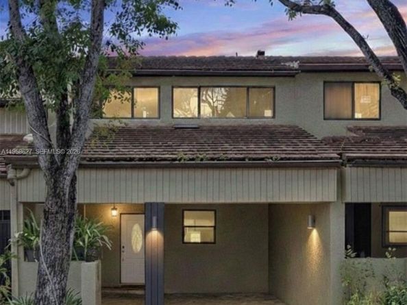 3831 Estepona Ave 11D2, Doral FL 33178