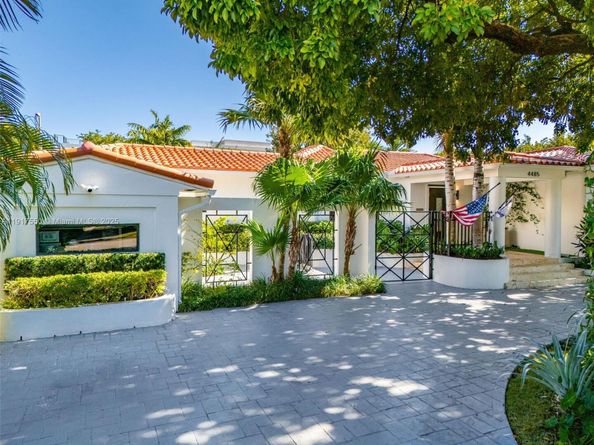 4485 N Jefferson Ave, Miami Beach FL 33140