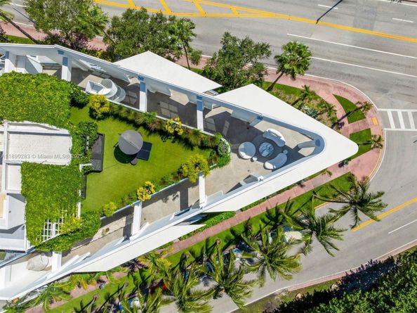 2001 Meridian Ave PH01, Miami Beach FL 33139