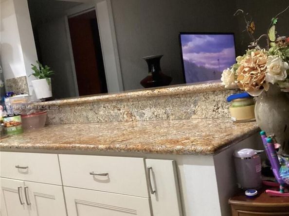 1535 NE 171st St, North Miami Beach FL 33162