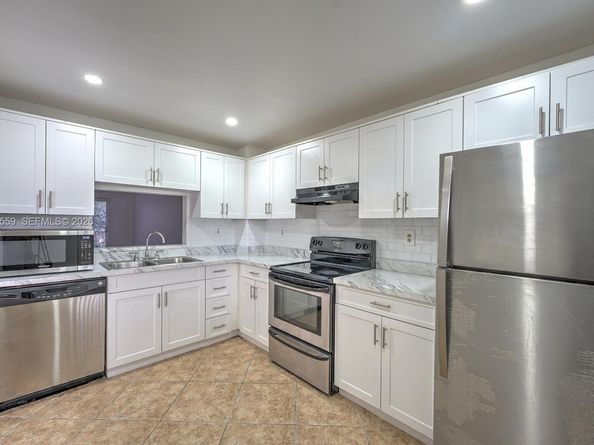 1200 NW 87th Ave 410, Coral Springs FL 33071