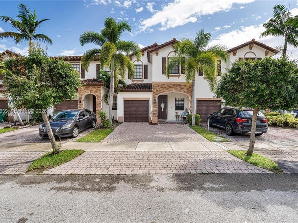 343 NE 37th Ter 343, Homestead FL 33033