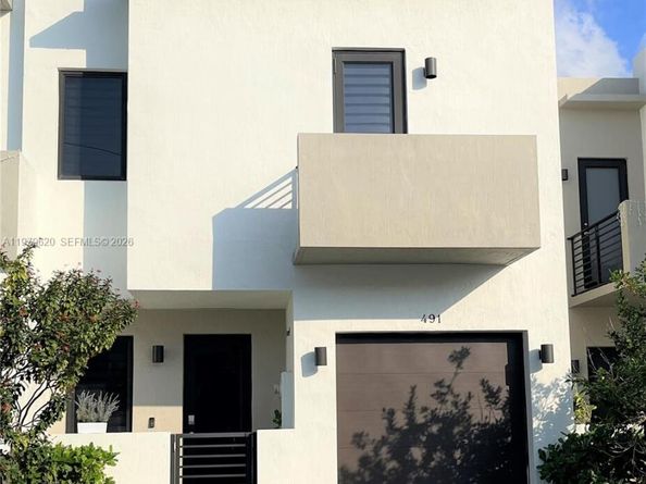 491 SW 91st Pl, Miami FL 33174