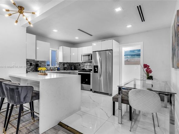 231 NW 44th St, Miami FL 33127