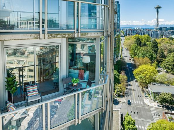 2121 Terry Avenue 1402, Seattle WA 98121