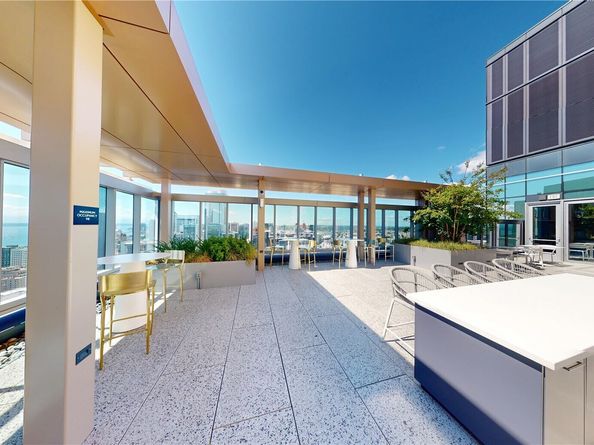 800 Columbia Street 702, Seattle WA 98104