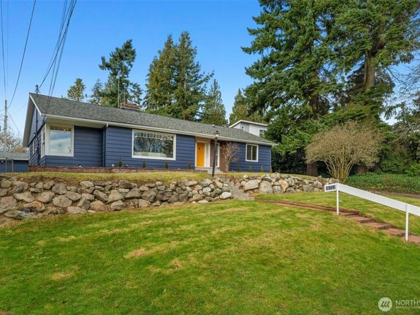 10723 Densmore Avenue N, Seattle WA 98133