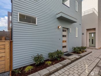 3542 S Dawson Street