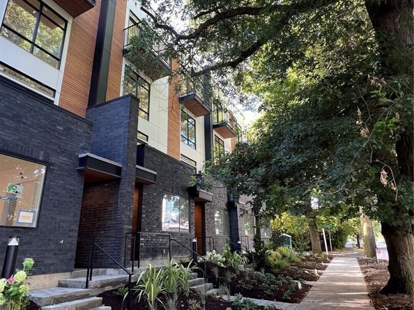 2110 1st Avenue N, Seattle WA 98109