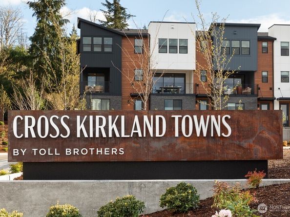 10814 (HS 61) 120th Lane NE A, Kirkland WA 98033