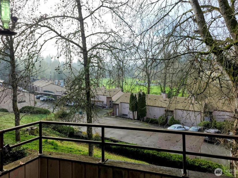 12421 74th Lane 18, Seattle WA 98178