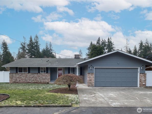 2532 107th Place SE, Everett WA 98208