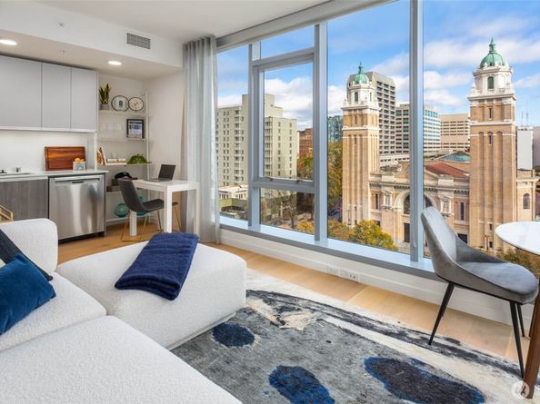 800 Columbia Street 1109, Seattle WA 98104