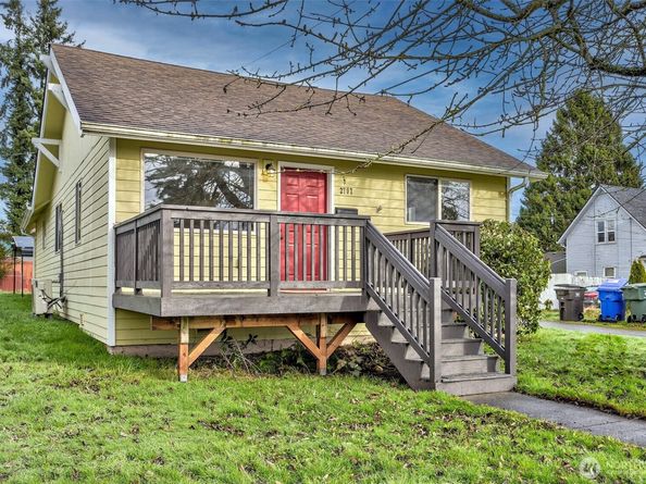 2707 18th Street, Everett WA 98201