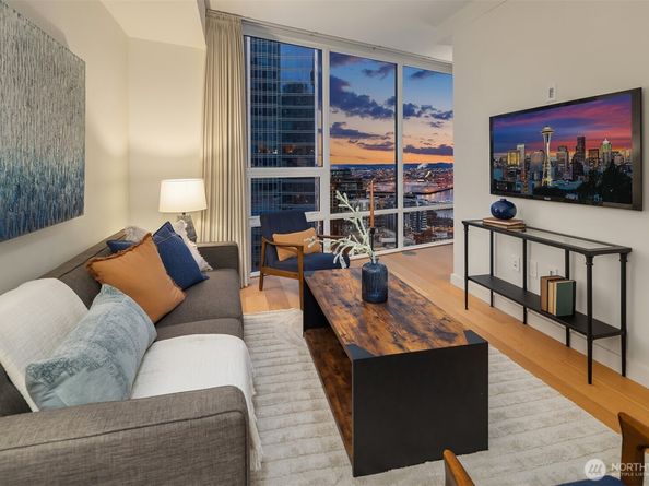 121 Stewart Street 1803, Seattle WA 98101