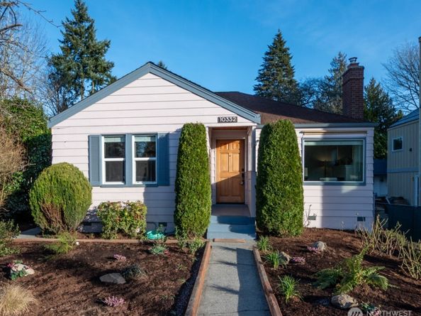 10332 Ashworth Avenue N, Seattle WA 98133
