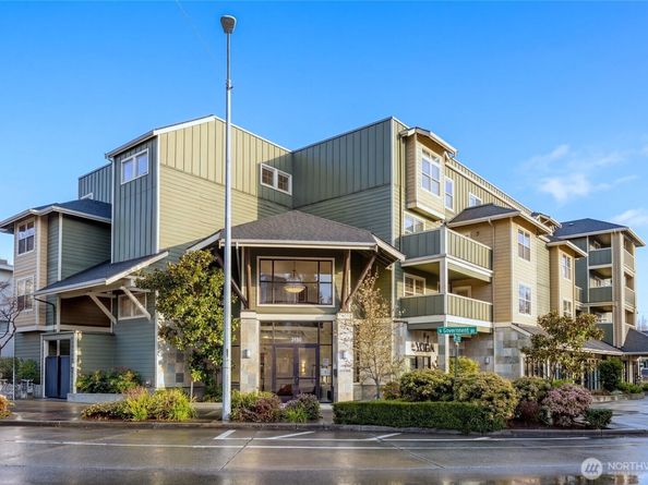 3150 W Government Way 404, Seattle WA 98199