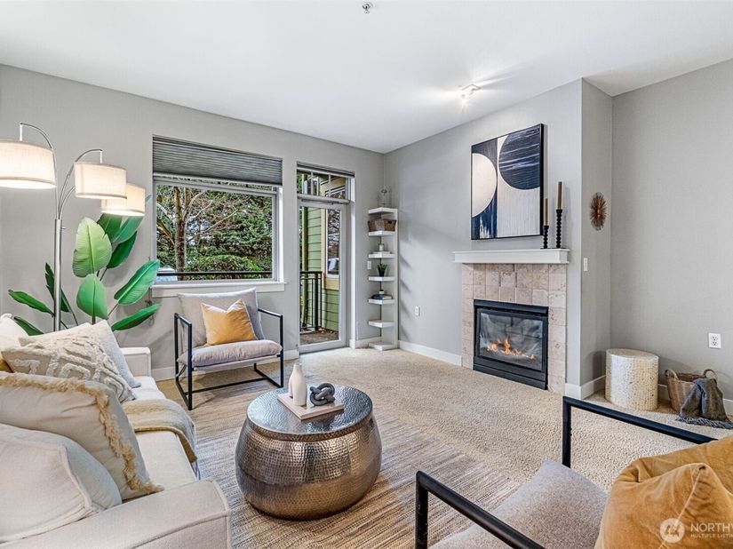 15700 116th Avenue NE 102A, Bothell WA 98011