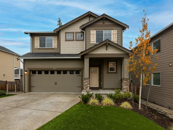 1002 121st Avenue SE, Lake Stevens WA 98258