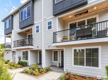 1322 194th Street SE