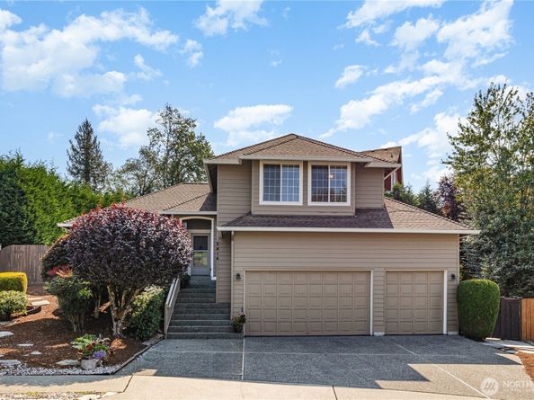 2414 Kennewick Place NE, Renton WA 98056