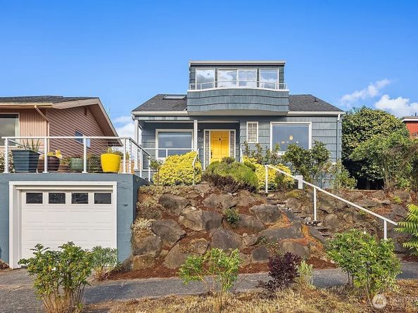 6924 38th Avenue SW, Seattle WA 98126