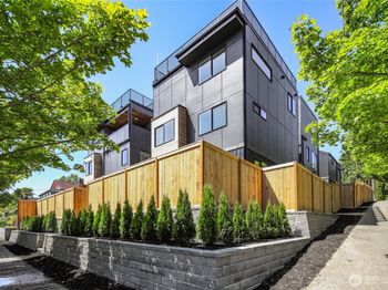 1805 SW Elmgrove Street